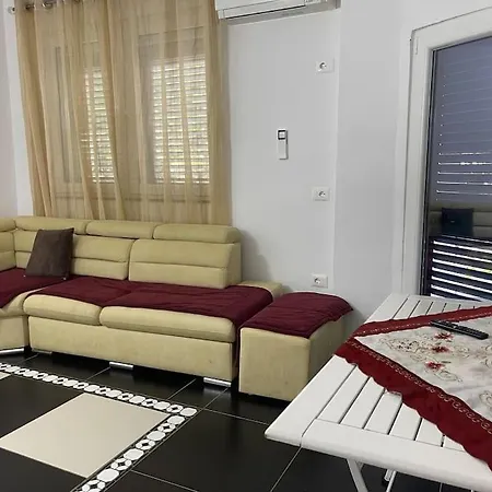 Near Beach, With Garden Holiday home *