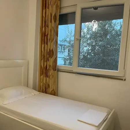 Near Beach, With Garden Casa vacanze *