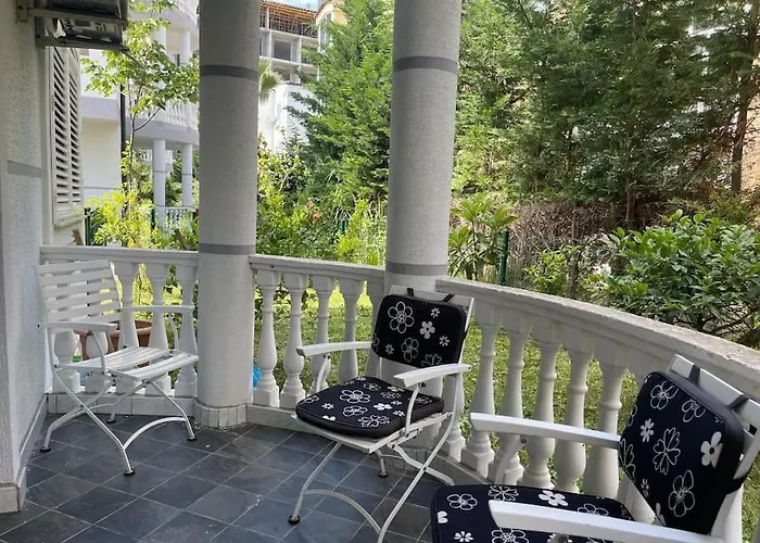 度假居 Near Beach, With Garden